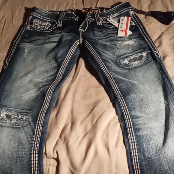 SOLD - Picture 5 of 14